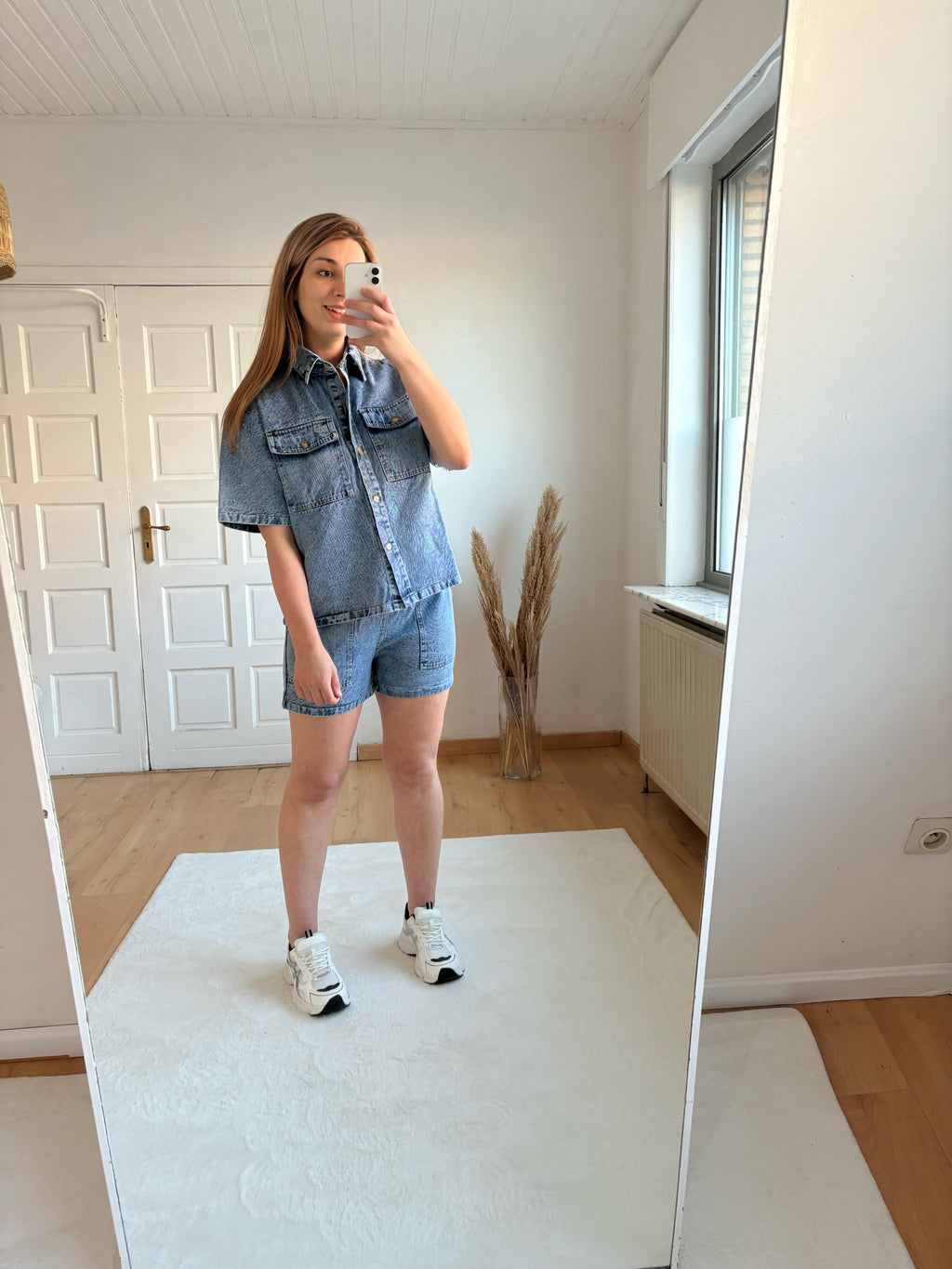 SET ROXANNE