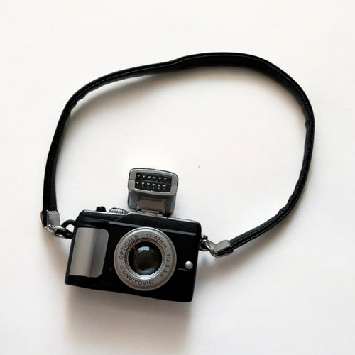 BAGCHARM | CAMERA