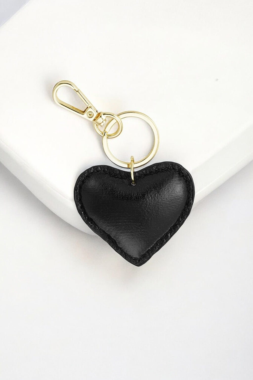 BAGCHARM | HART