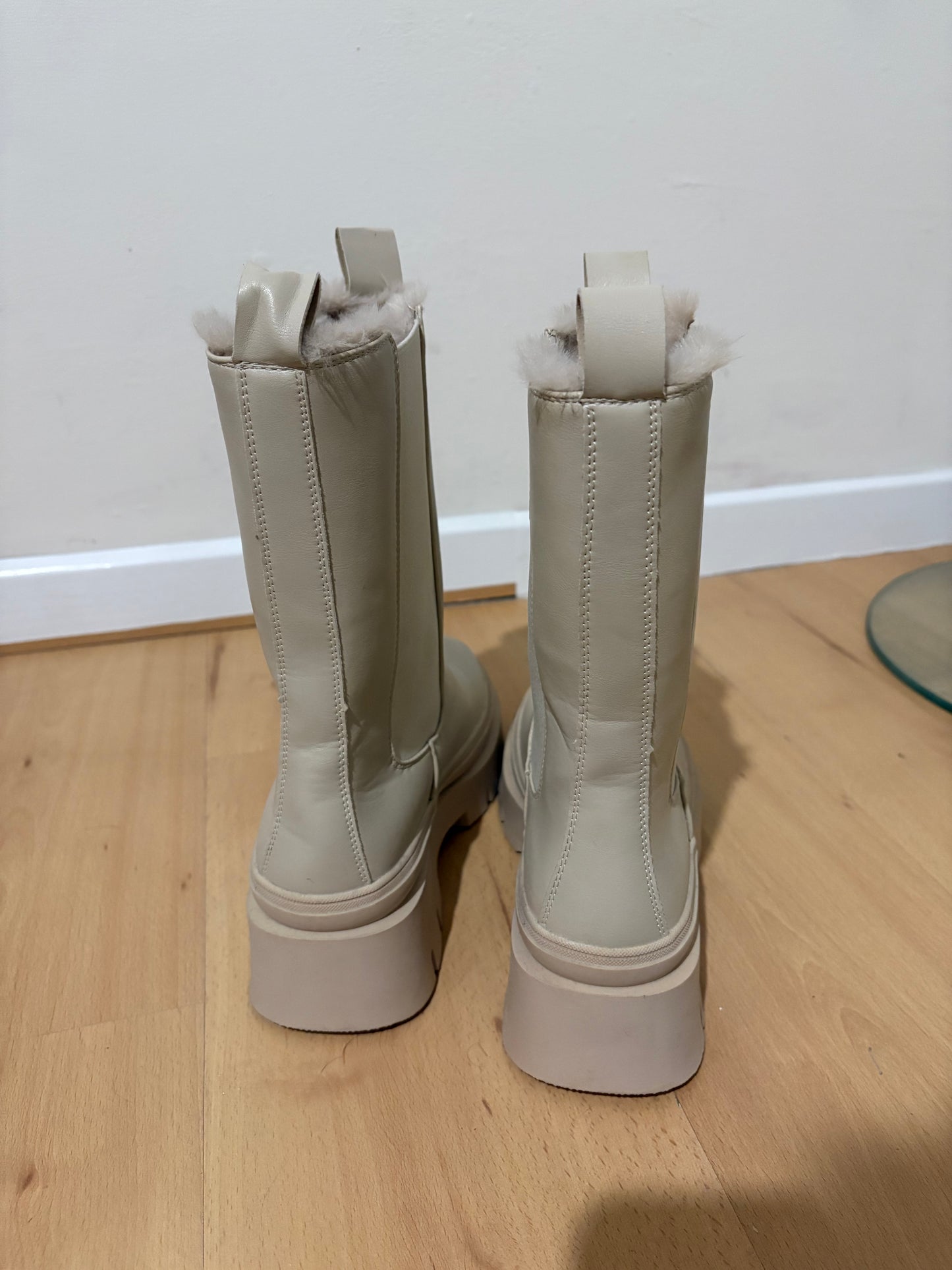 LONG BOOTS | BEIGE