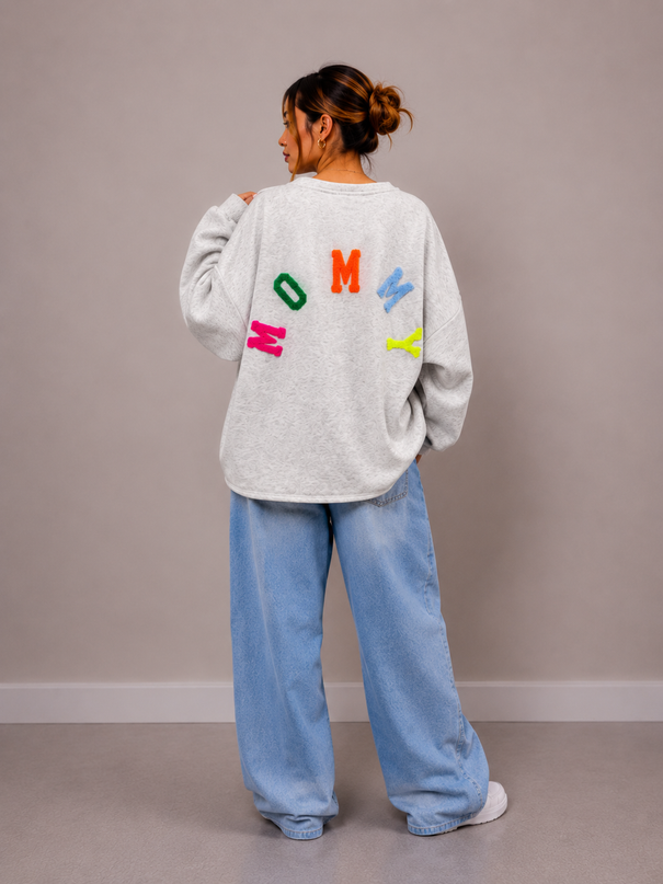 OVERSIZED MOMMY SWEATER