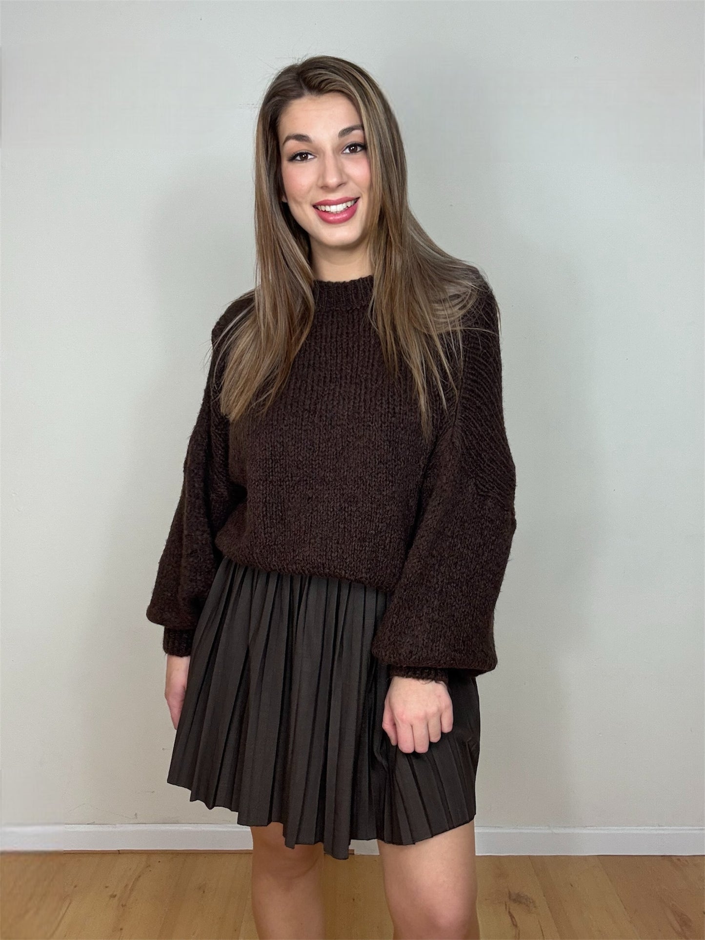 PLEATED SKIRT | BROWN