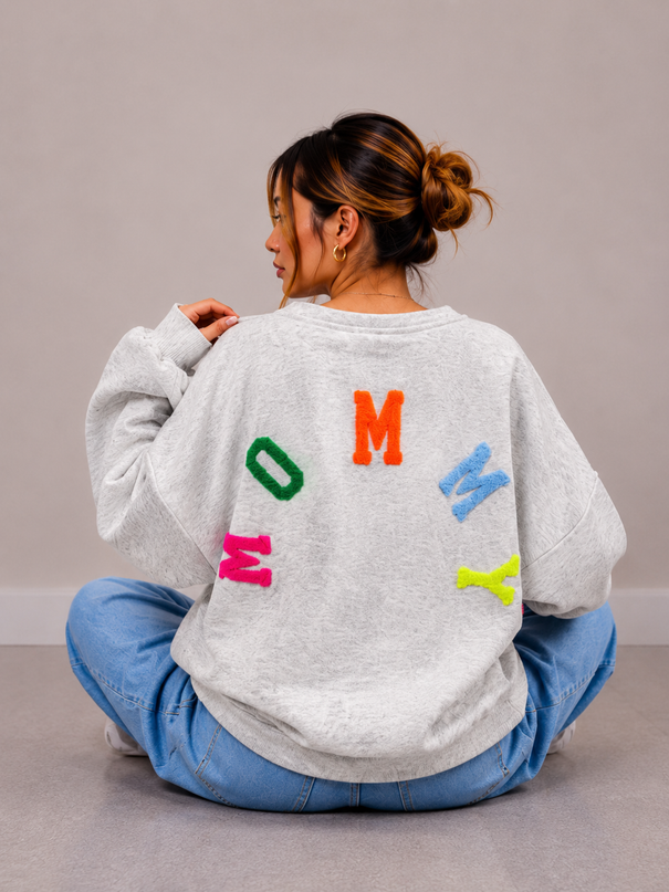 OVERSIZED MOMMY SWEATER