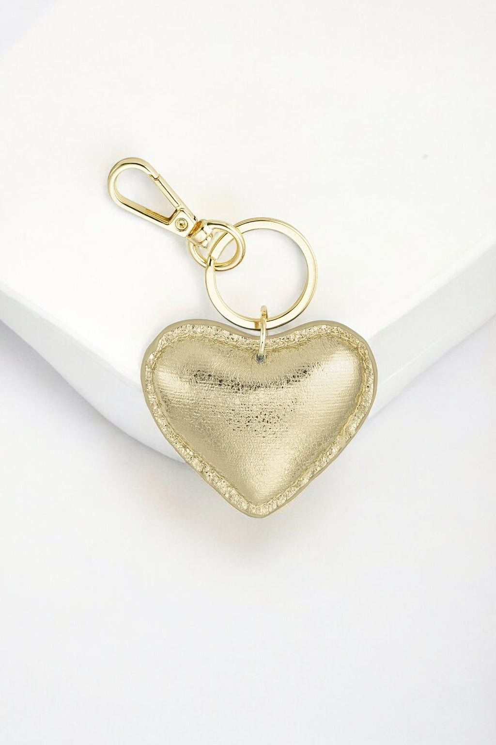 BAGCHARM | HART