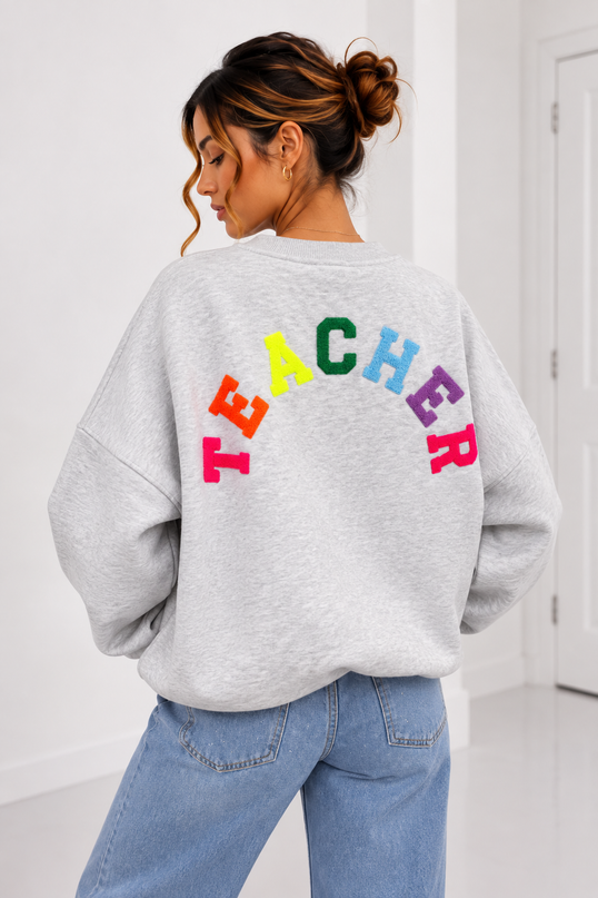 OVERSIZED TEACHER SWEATER