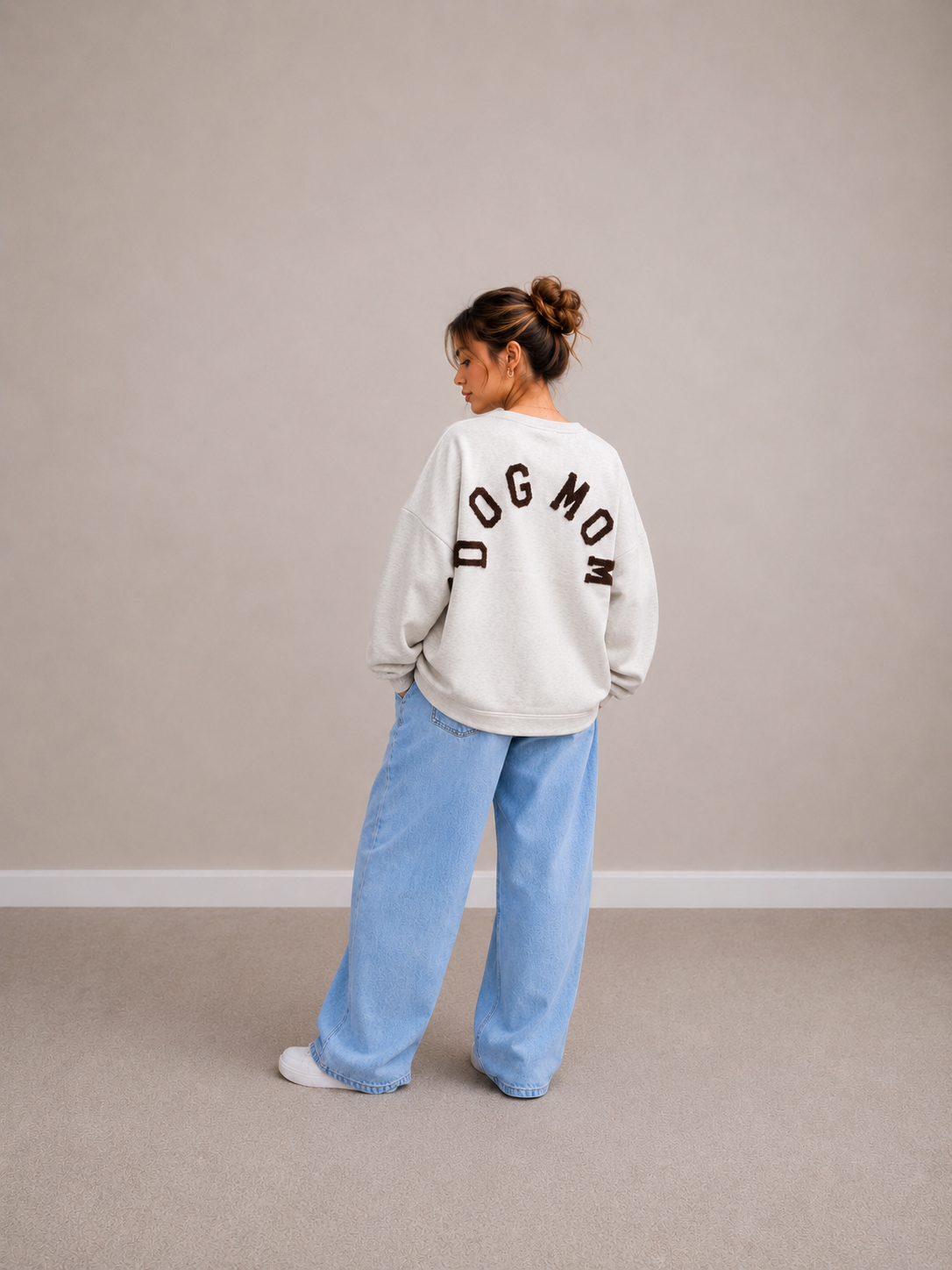 Dogmom Sweater | beige-bruin